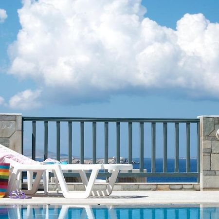 Alex Hotel Tourlos Buitenkant foto