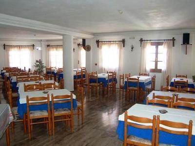 Alex Hotel Tourlos Buitenkant foto