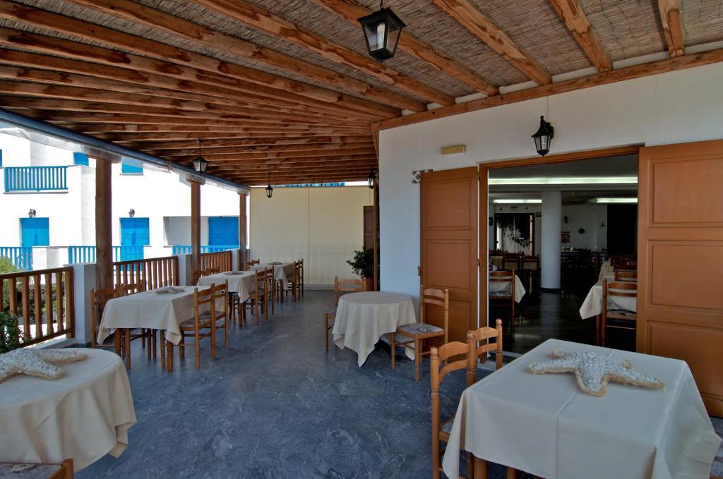 Alex Hotel Tourlos Buitenkant foto